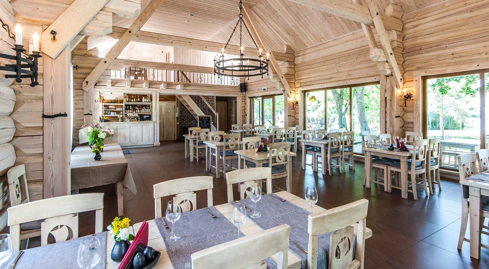 Restaurant hall for celebrations